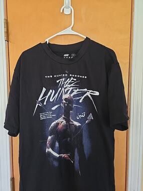 Engage Israel Adesanya The Hunter supporter tee L